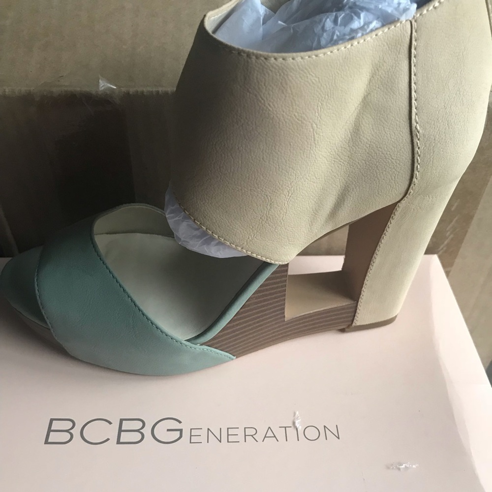 BCBGENERATION Nigella wedge